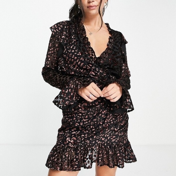 NWOT ASOS Design Ruffle Wrap Leopard Burnout Velvet Mini Dress Backless Size 10 - Picture 3 of 16